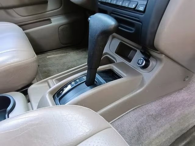 2001 Nissan Frontier SE