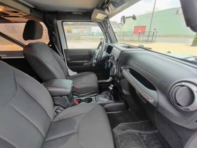 2016 Jeep Wrangler JK Sport