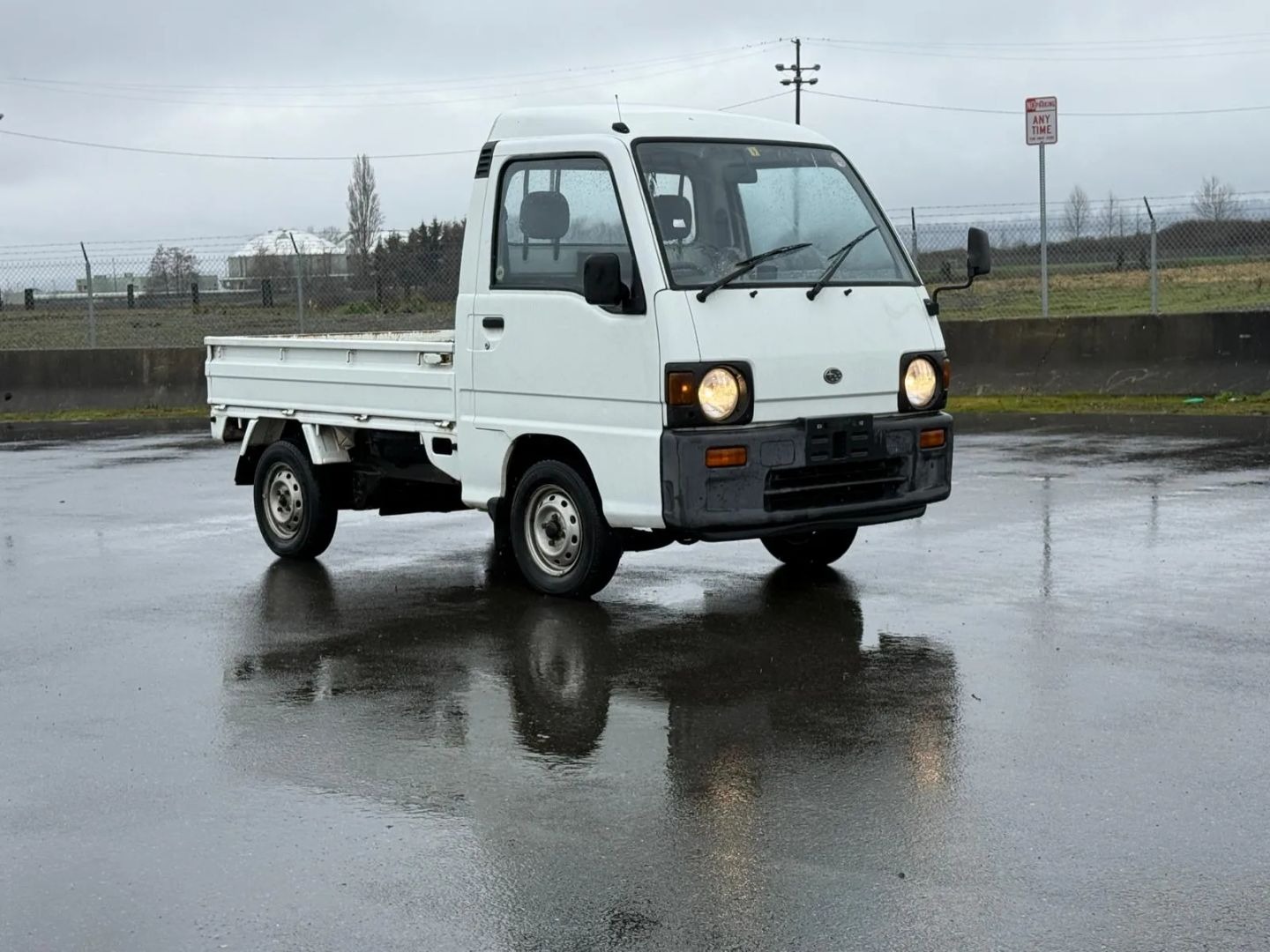 Supercharged 1991 Subaru Sambar Akebo