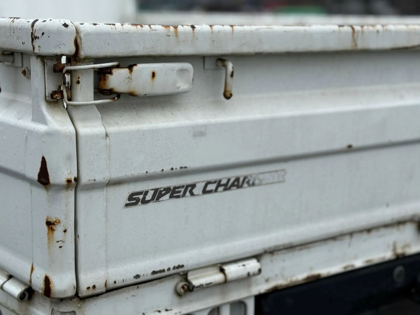 Supercharged 1991 Subaru Sambar Akebo