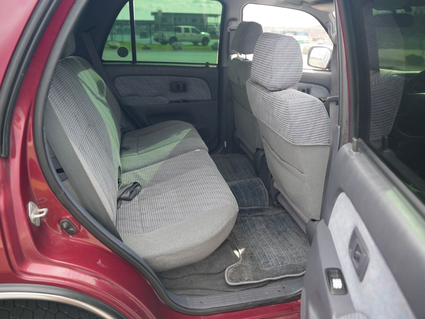 1998 Toyota Hilux Surf SSR-X