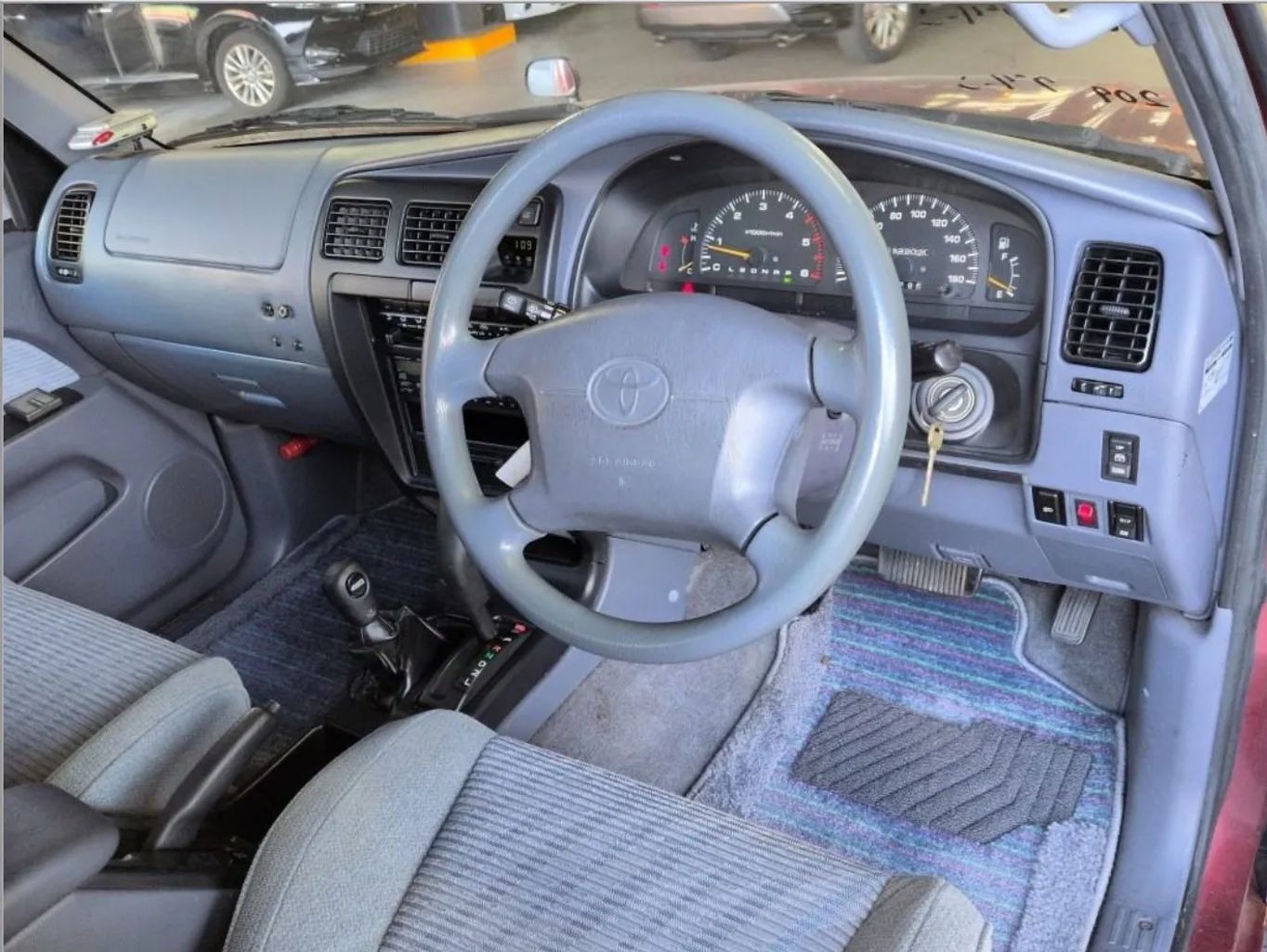 1998 Toyota Hilux Surf SSR-X