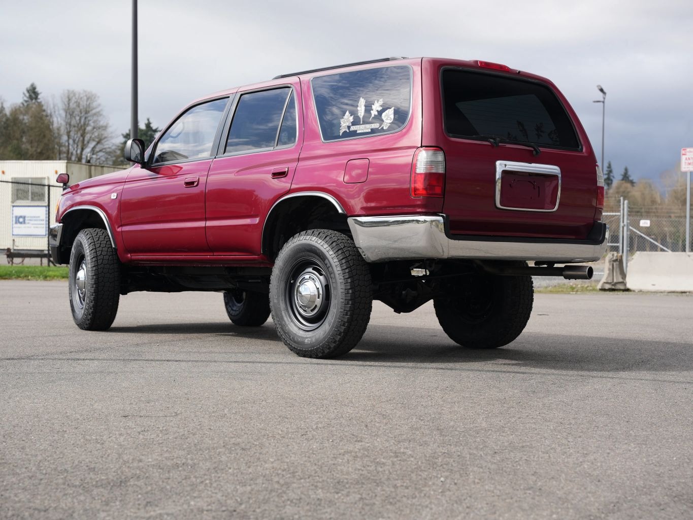 1998 Toyota Hilux Surf SSR-X - 3