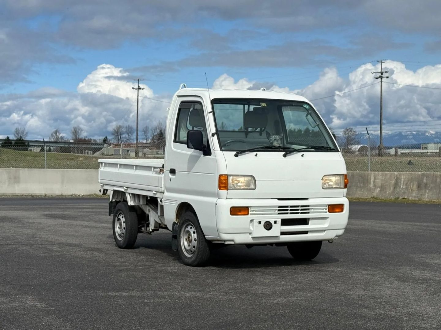 1998 Mazda Scrum Dump Truck