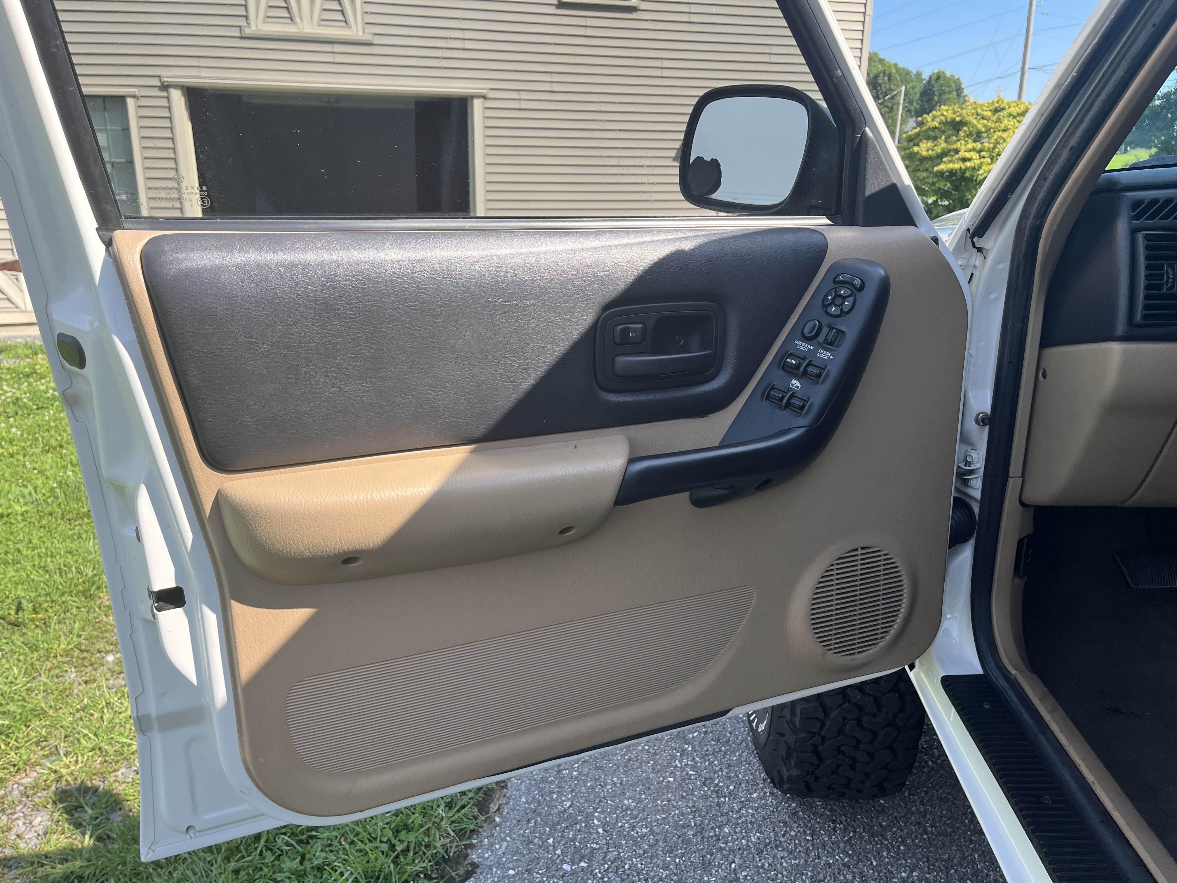 1999 Jeep Cherokee Classic