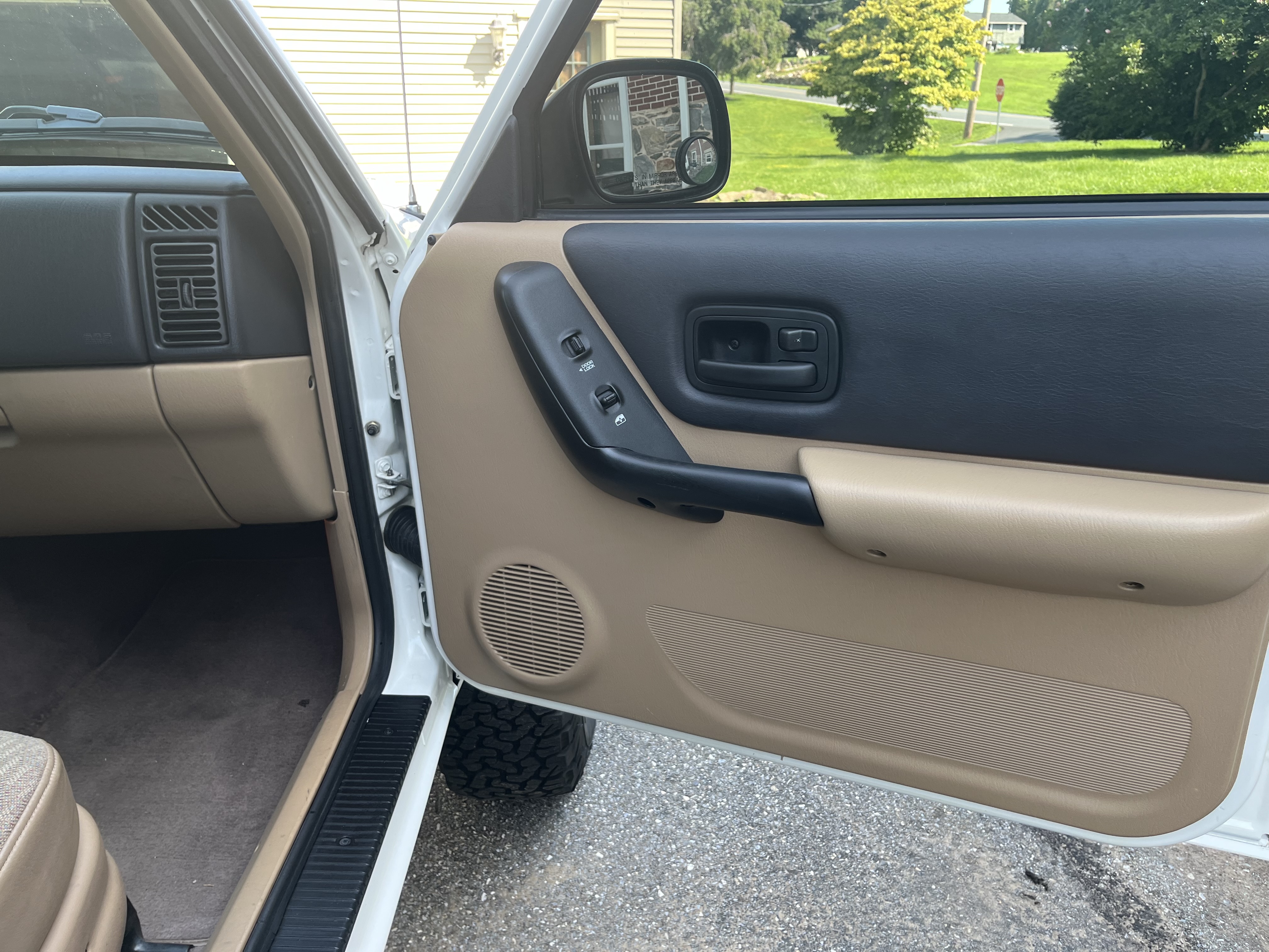 1999 Jeep Cherokee Classic