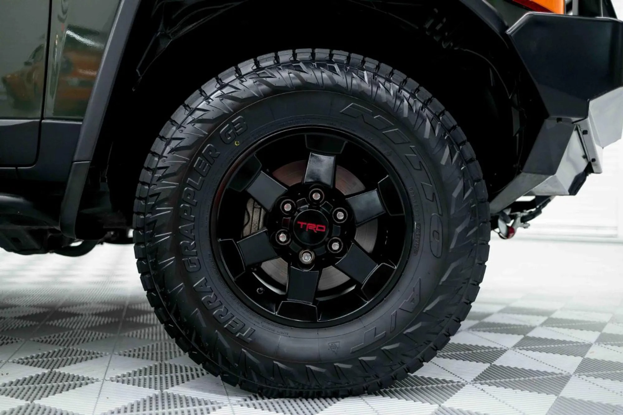 30k-Mile 2011 Toyota FJ Cruiser Trail Teams