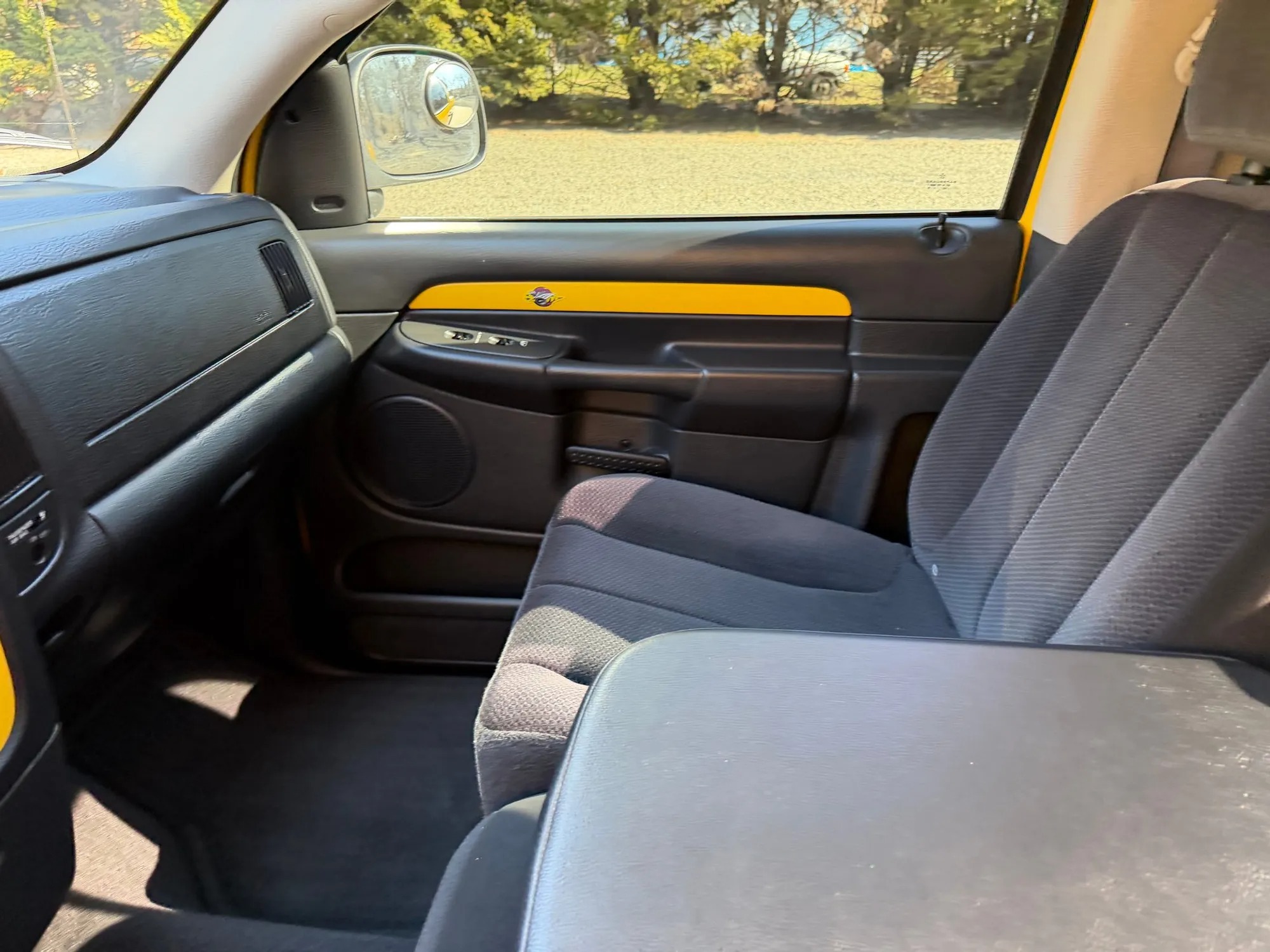 2004 Dodge Ram 1500 Rumble Bee