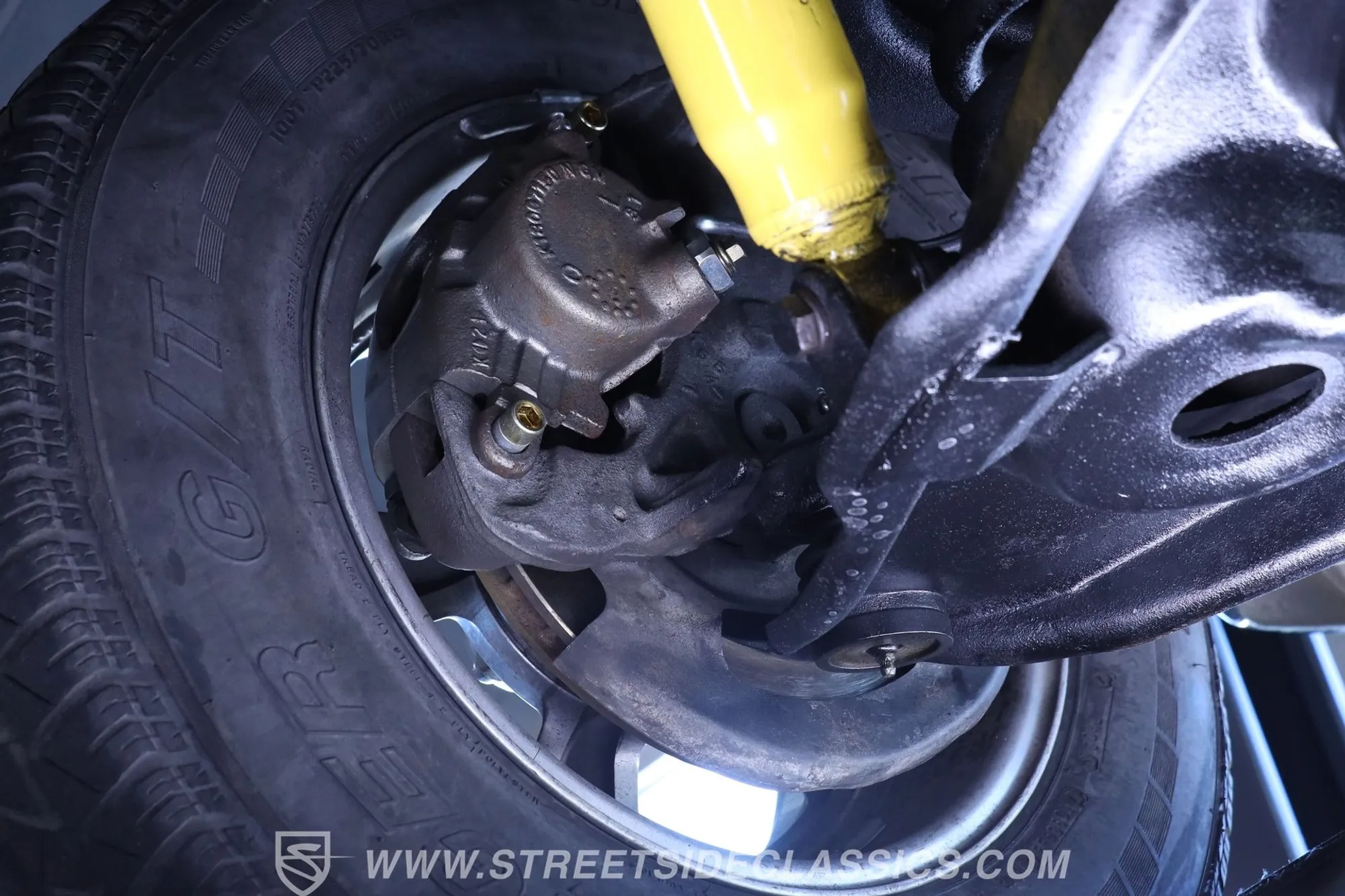 1987 Chevrolet C10 Custom Deluxe Stepside