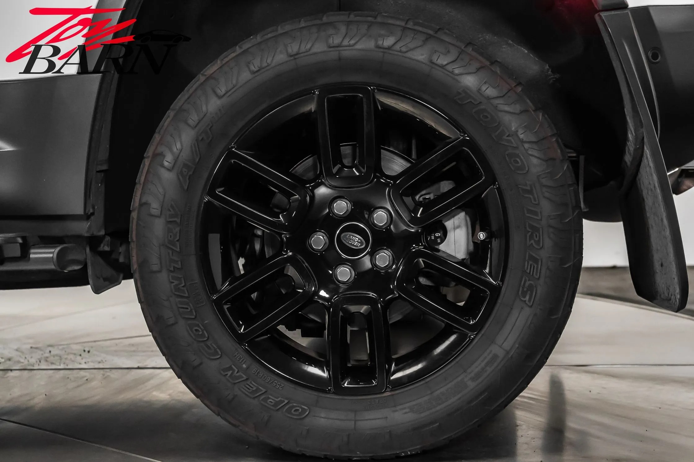 2024 Land Rover Defender 110 S