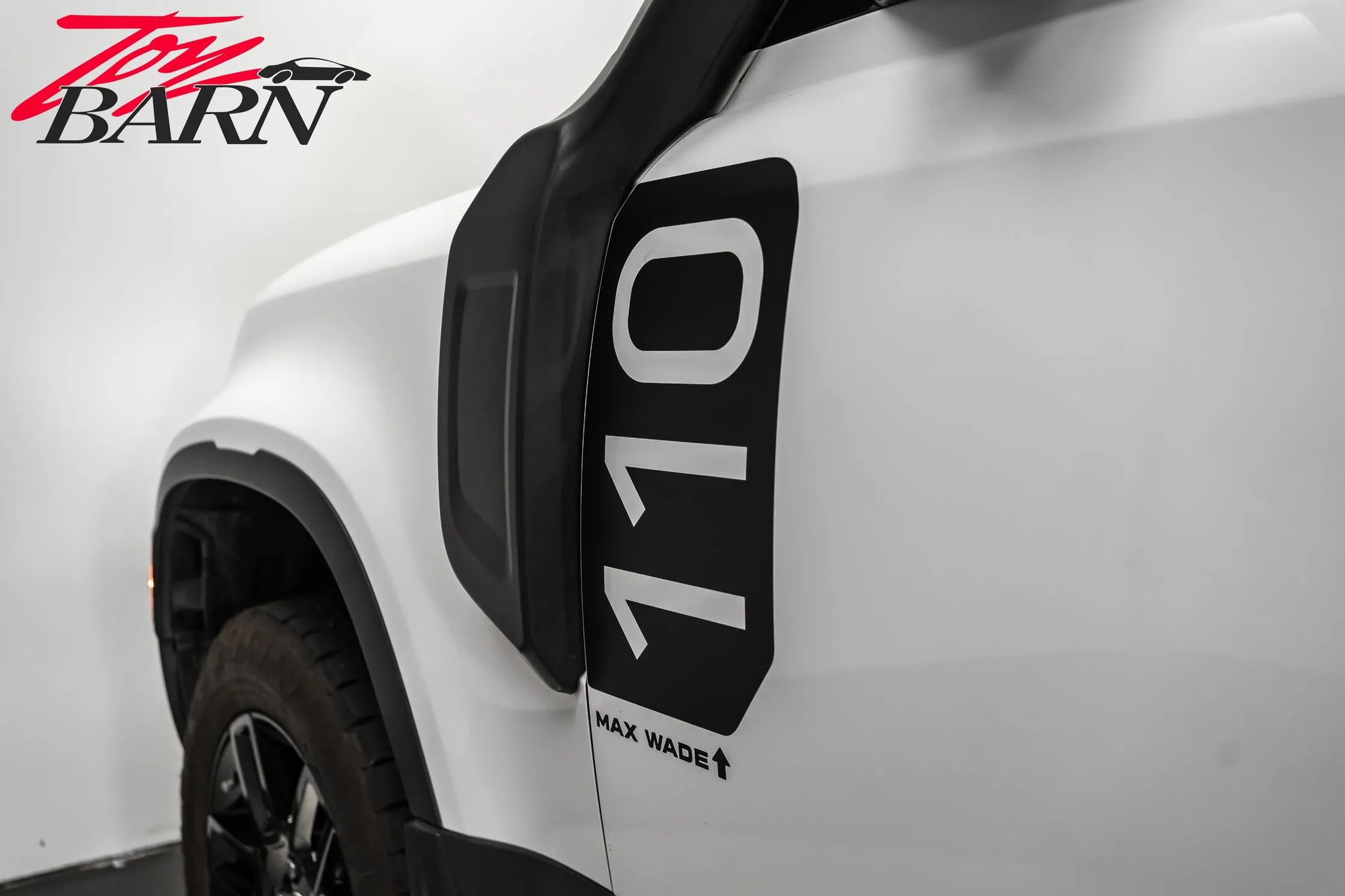 2024 Land Rover Defender 110 S