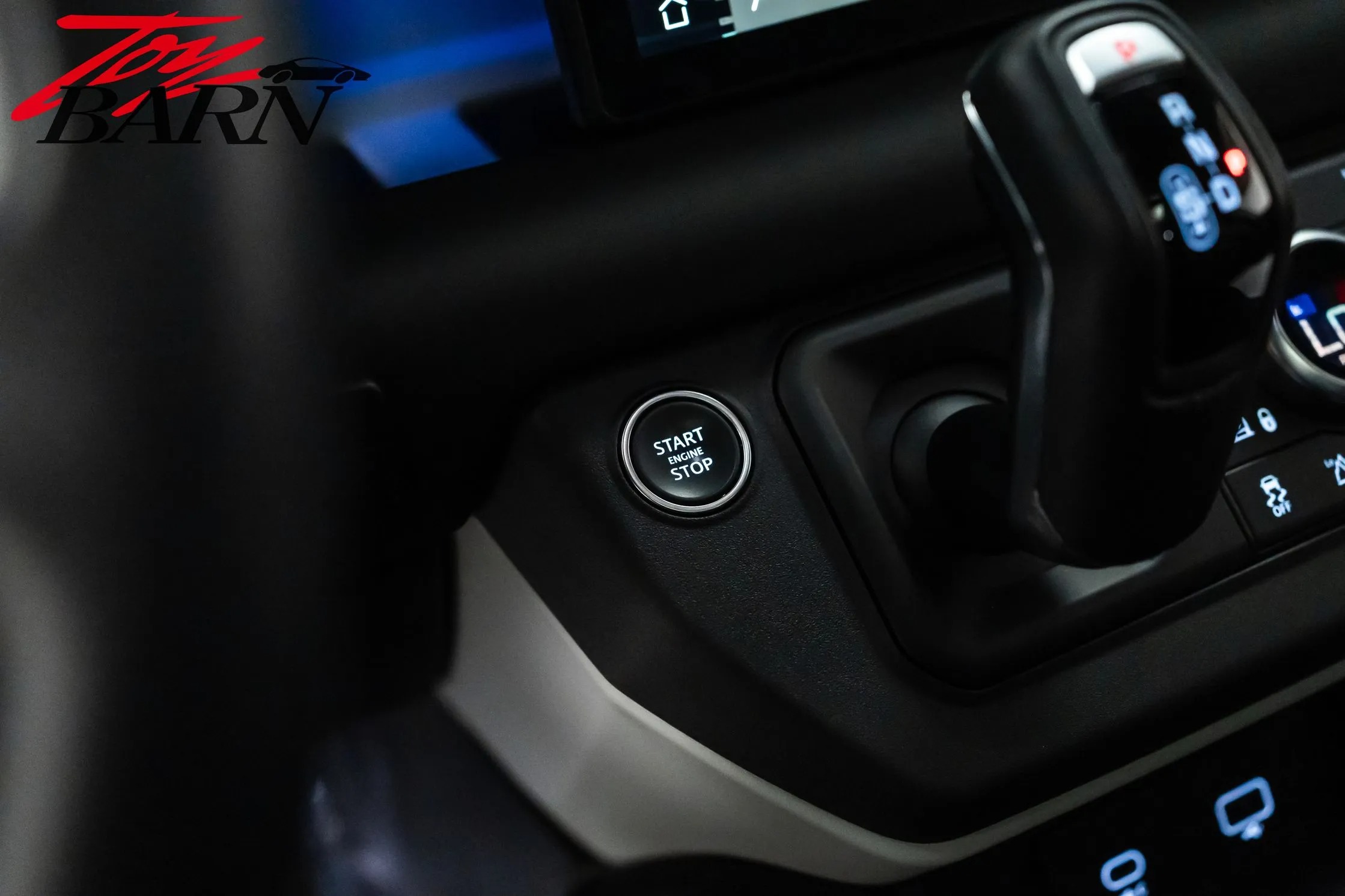 2024 Land Rover Defender 110 S