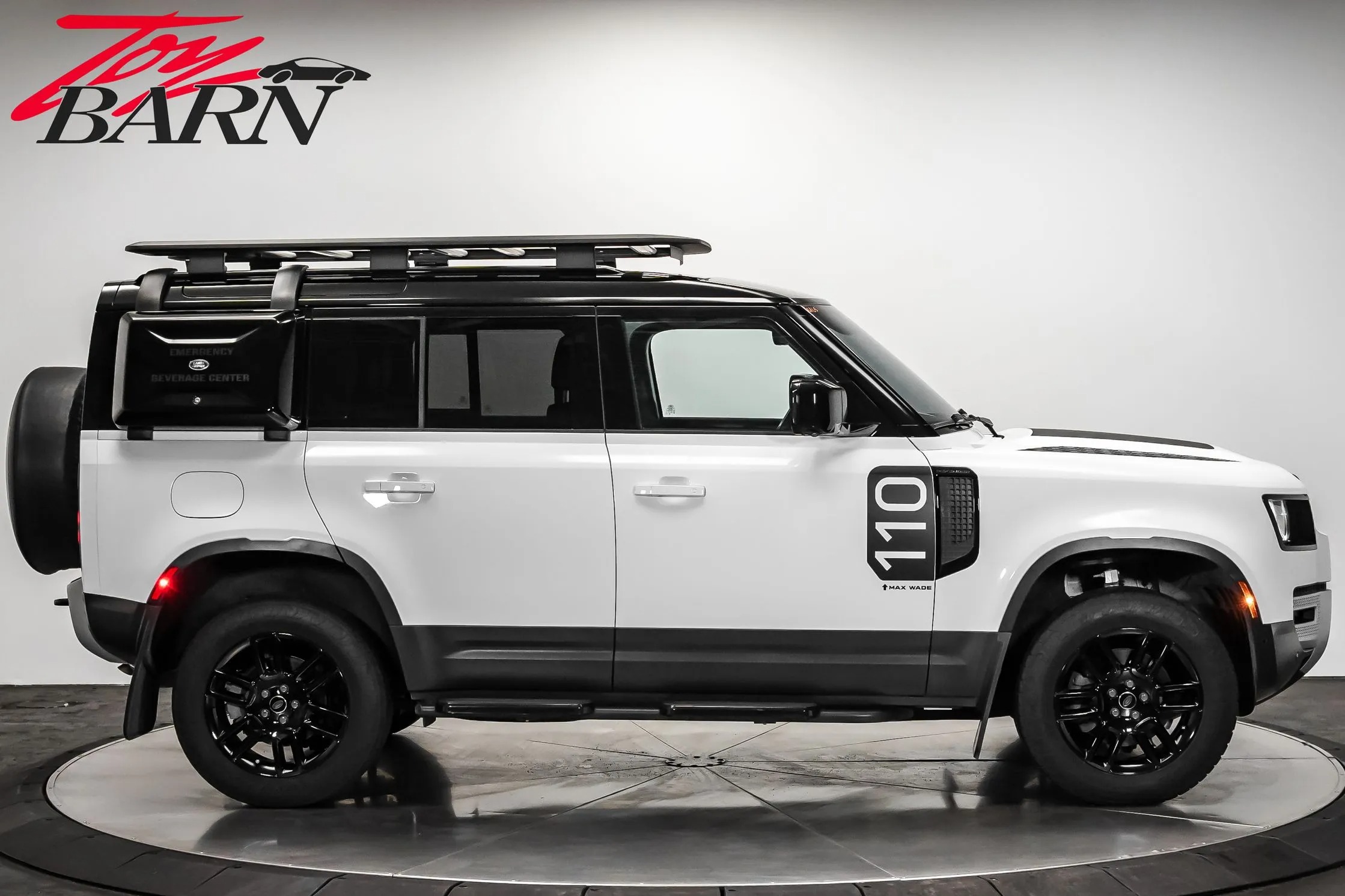 2024 Land Rover Defender 110 S