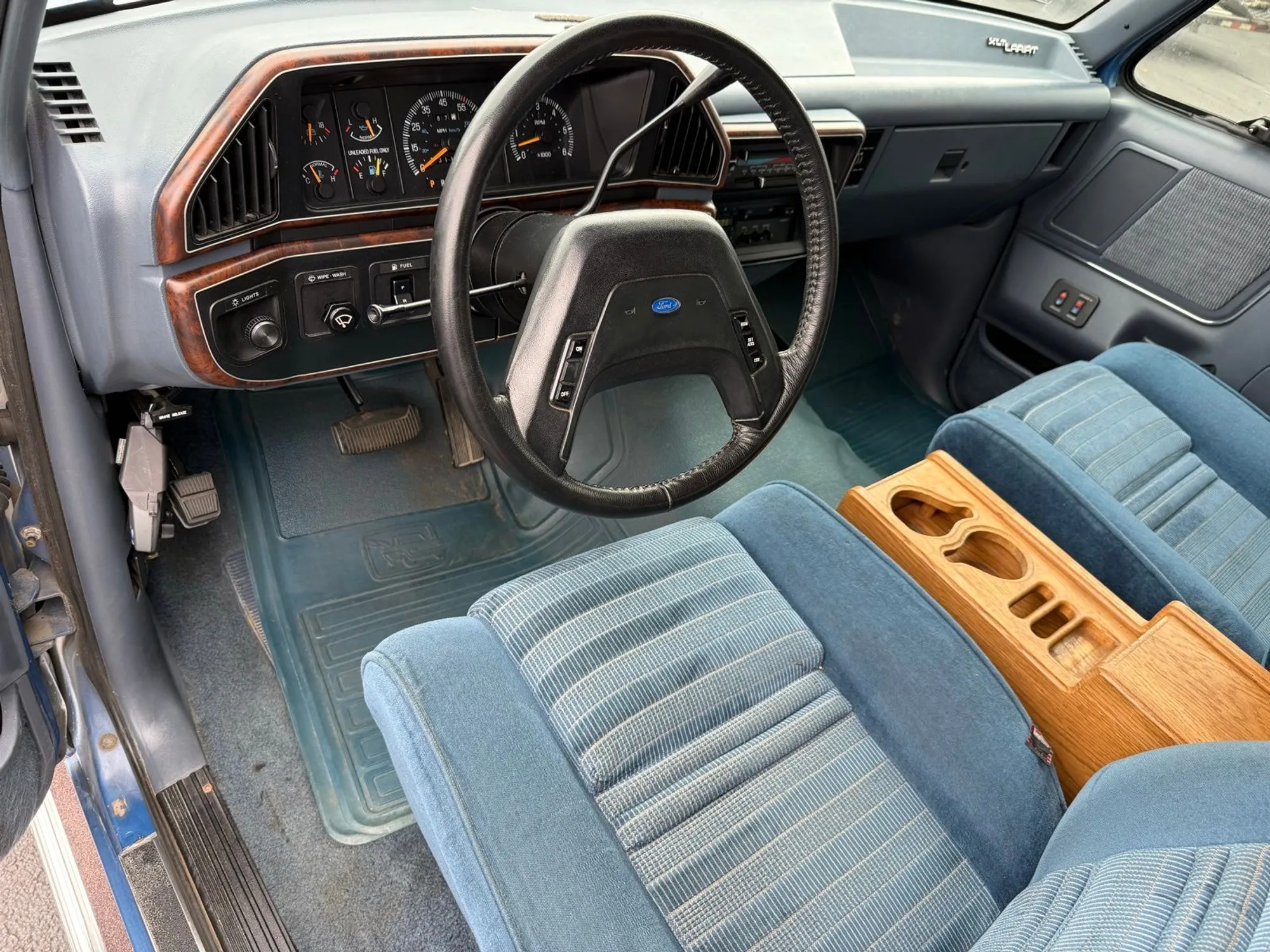 1990 Ford F-350 XLT Lariat