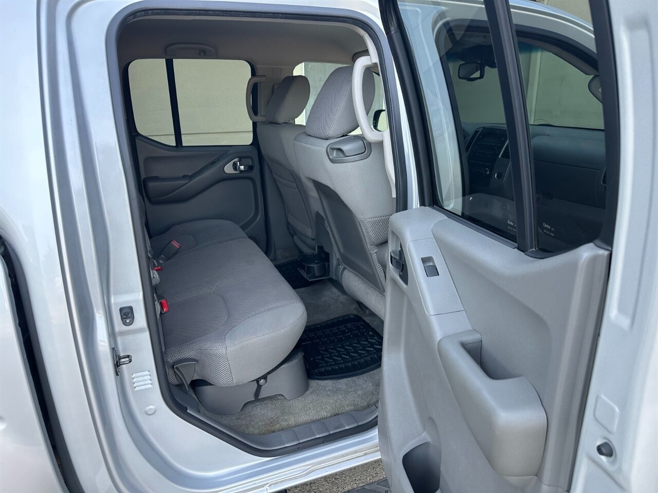 2012 Nissan Frontier SV 4×4