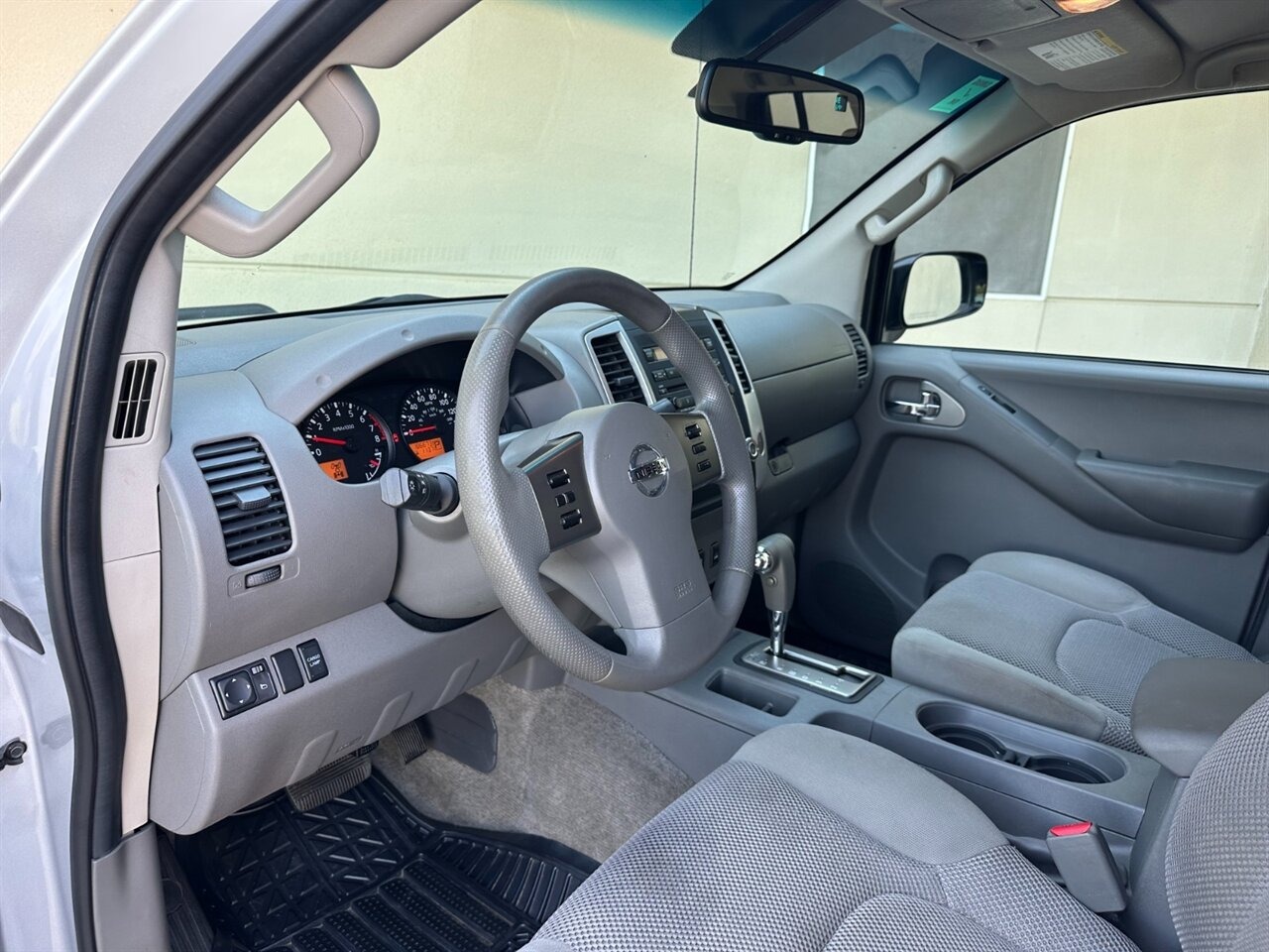2012 Nissan Frontier SV 4×4