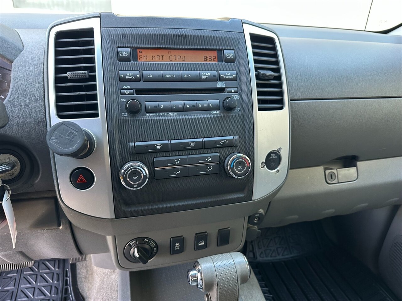 2012 Nissan Frontier SV 4×4