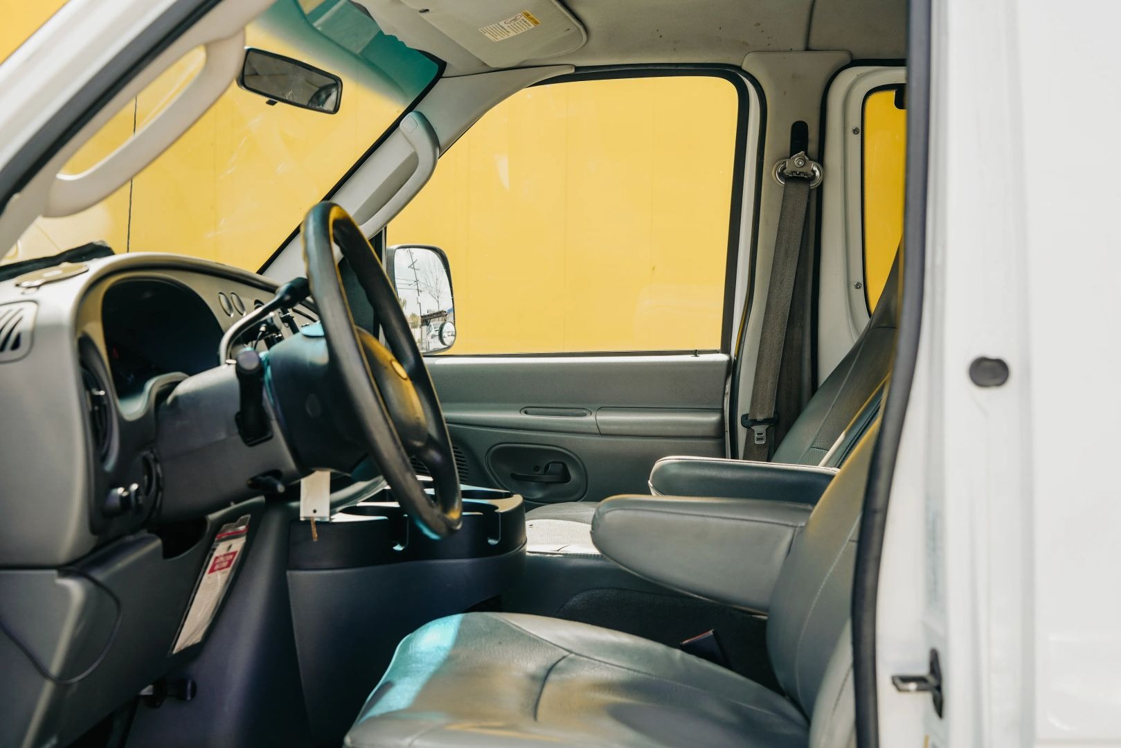 2008 Ford E-350 Super Duty