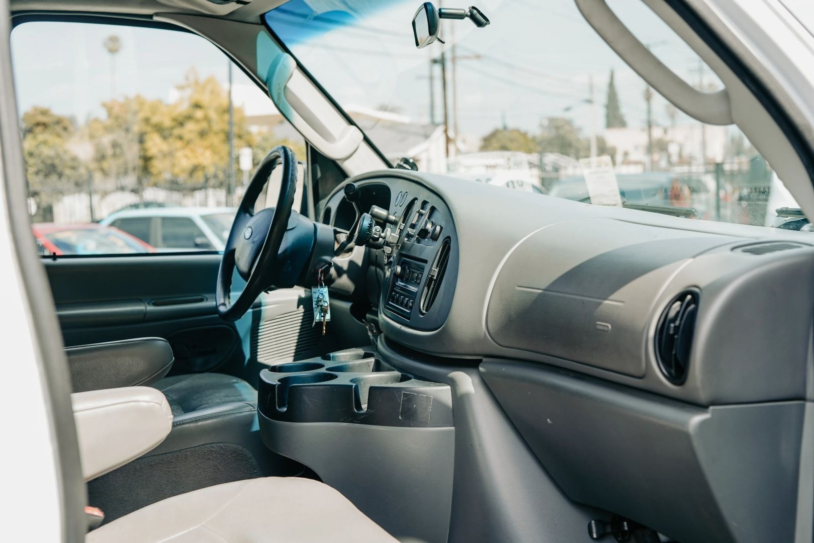 2008 Ford E-350 Super Duty