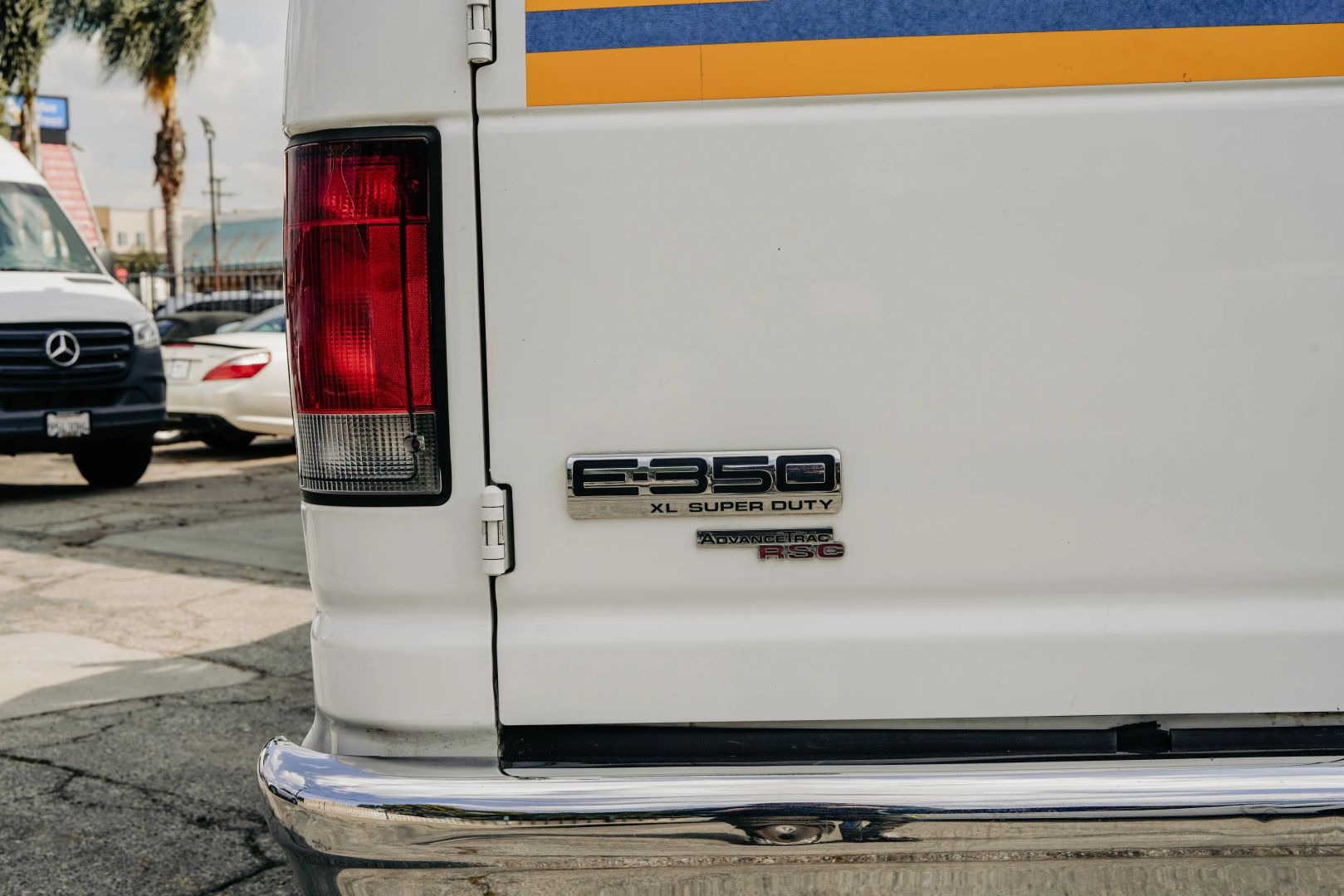 2008 Ford E-350 Super Duty