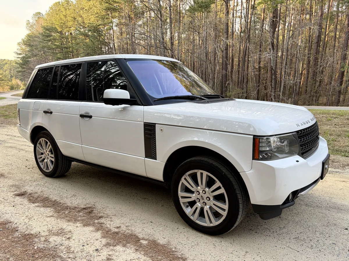 2011 Range Rover HSE Luxury