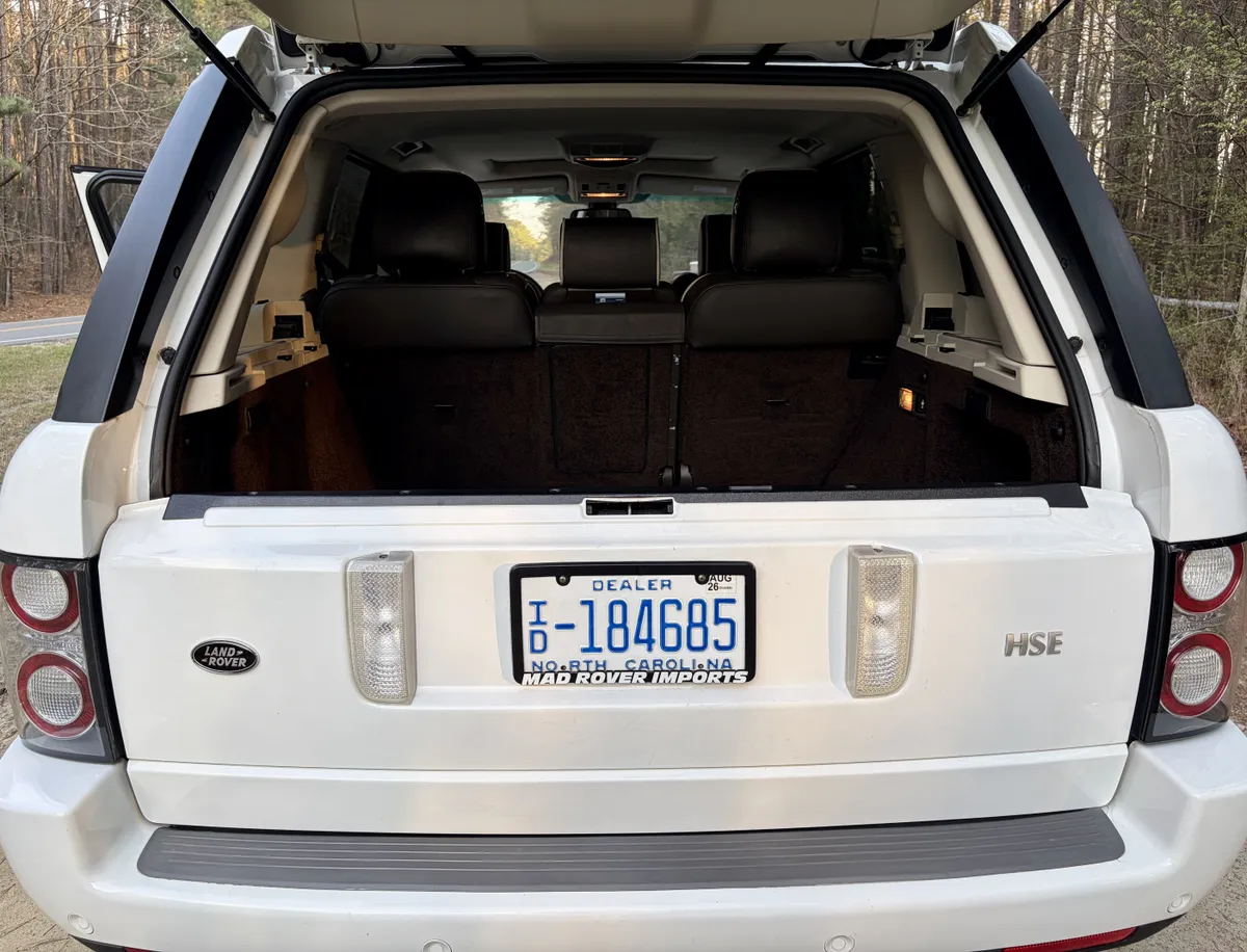 2011 Range Rover HSE Luxury