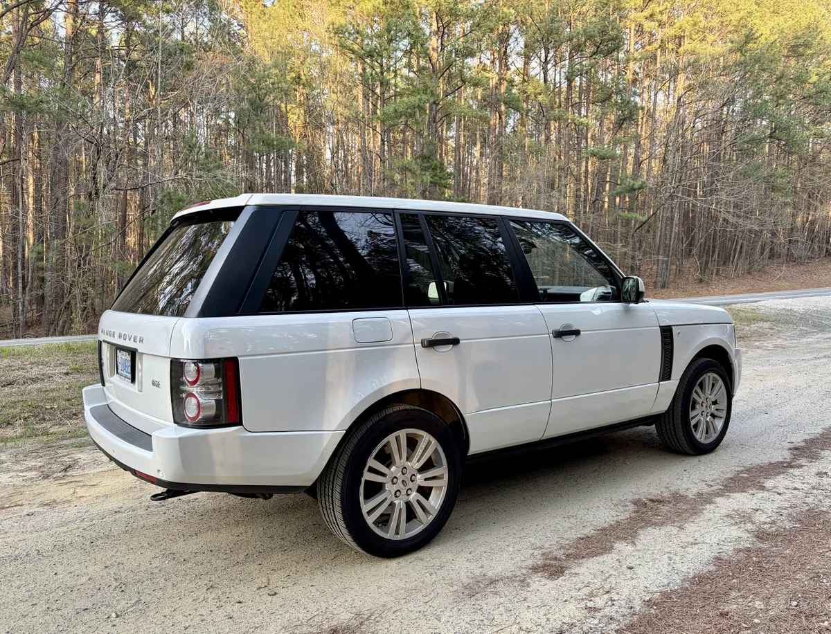 2011 Range Rover HSE Luxury
