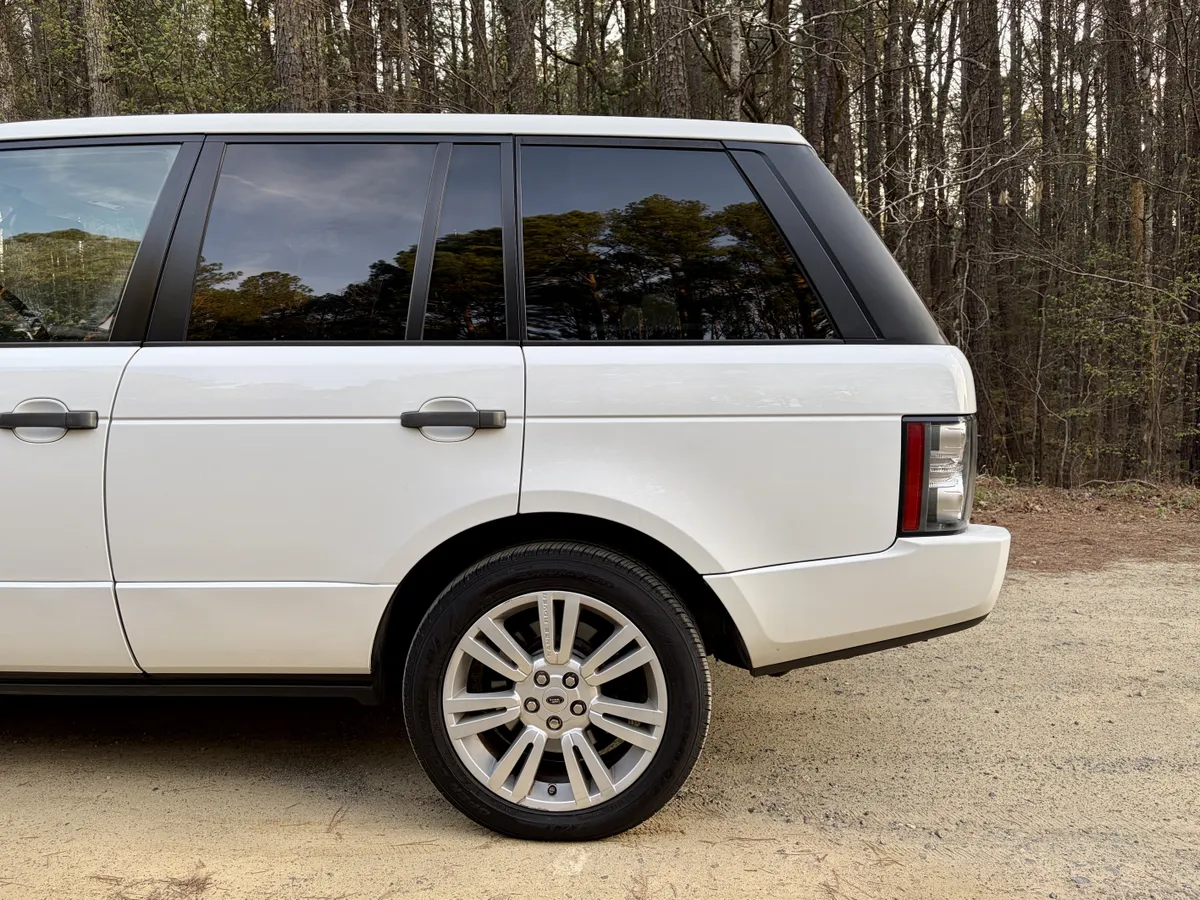 2011 Range Rover HSE Luxury