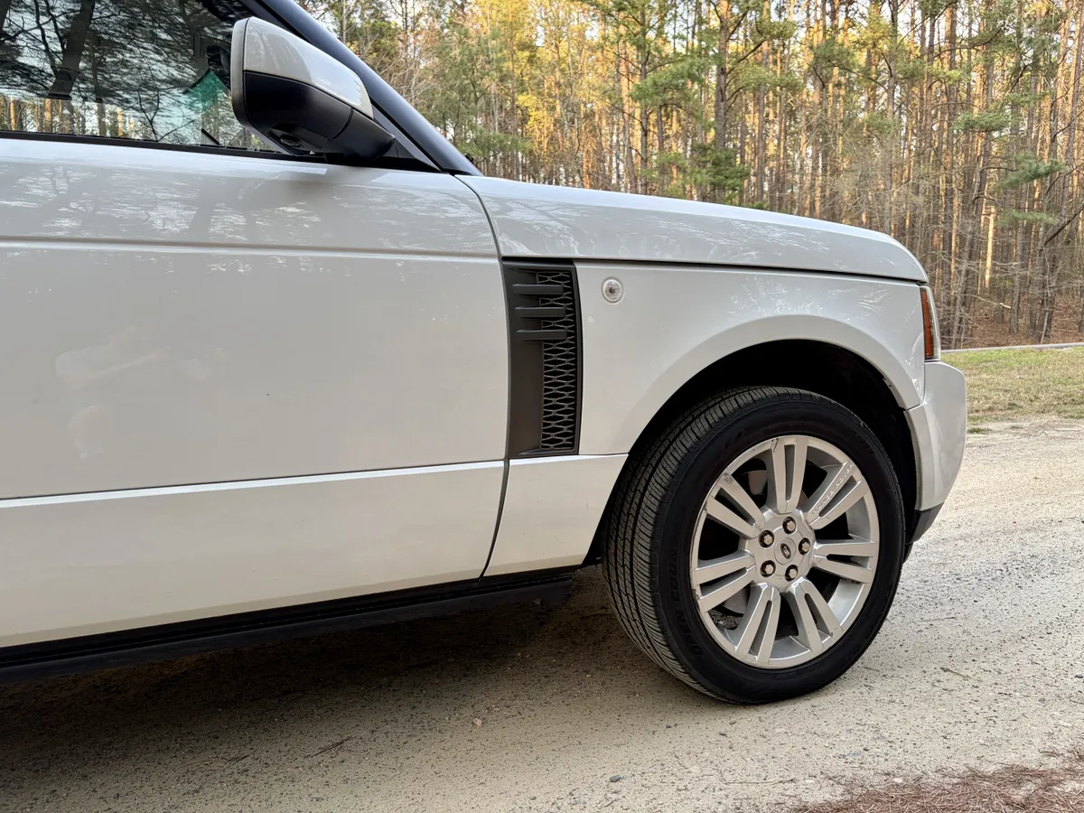 2011 Range Rover HSE Luxury