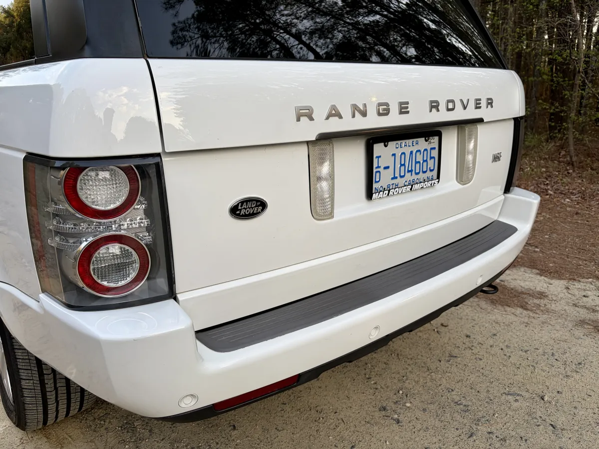 2011 Range Rover HSE Luxury