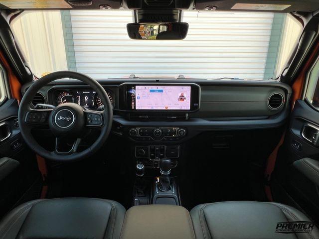 2025 Jeep Gladiator Mojave X