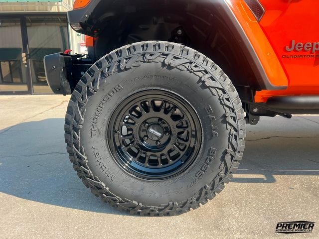 2025 Jeep Gladiator Mojave X