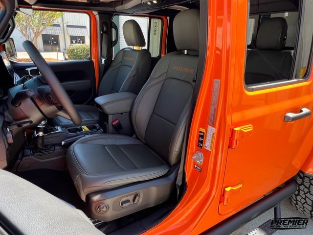 2025 Jeep Gladiator Mojave X