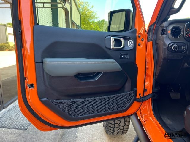 2025 Jeep Gladiator Mojave X