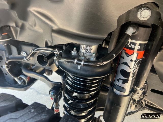 2025 Jeep Gladiator Mojave X