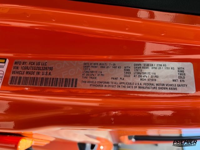 2025 Jeep Gladiator Mojave X