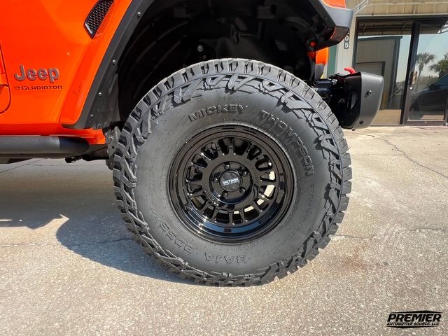 2025 Jeep Gladiator Mojave X