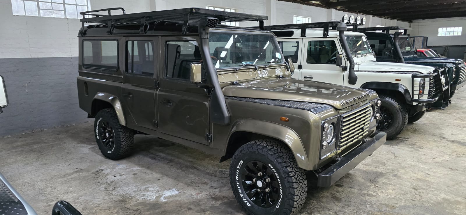 1998 Land Rover Defender - 5
