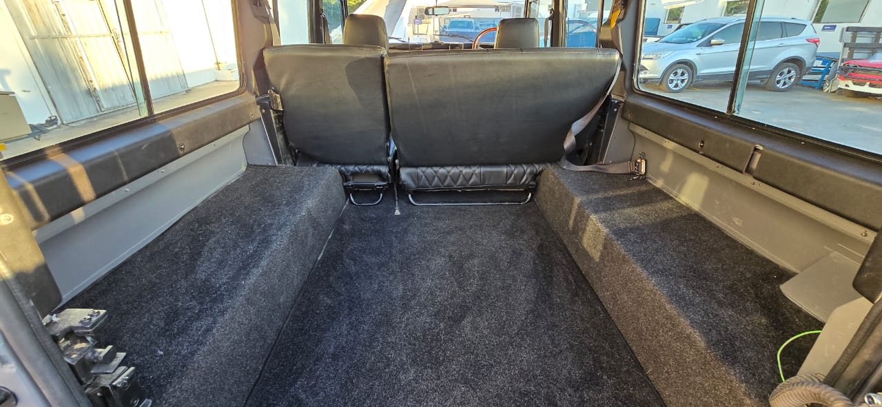 1993 Land Rover Defender