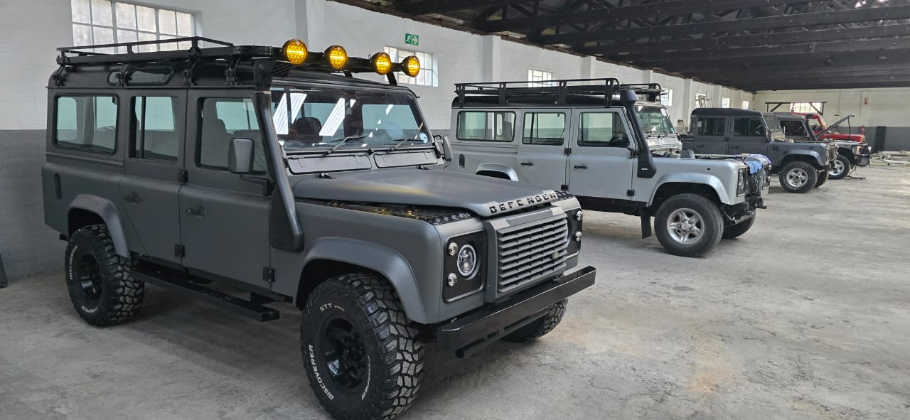 1993 Land Rover Defender - 2