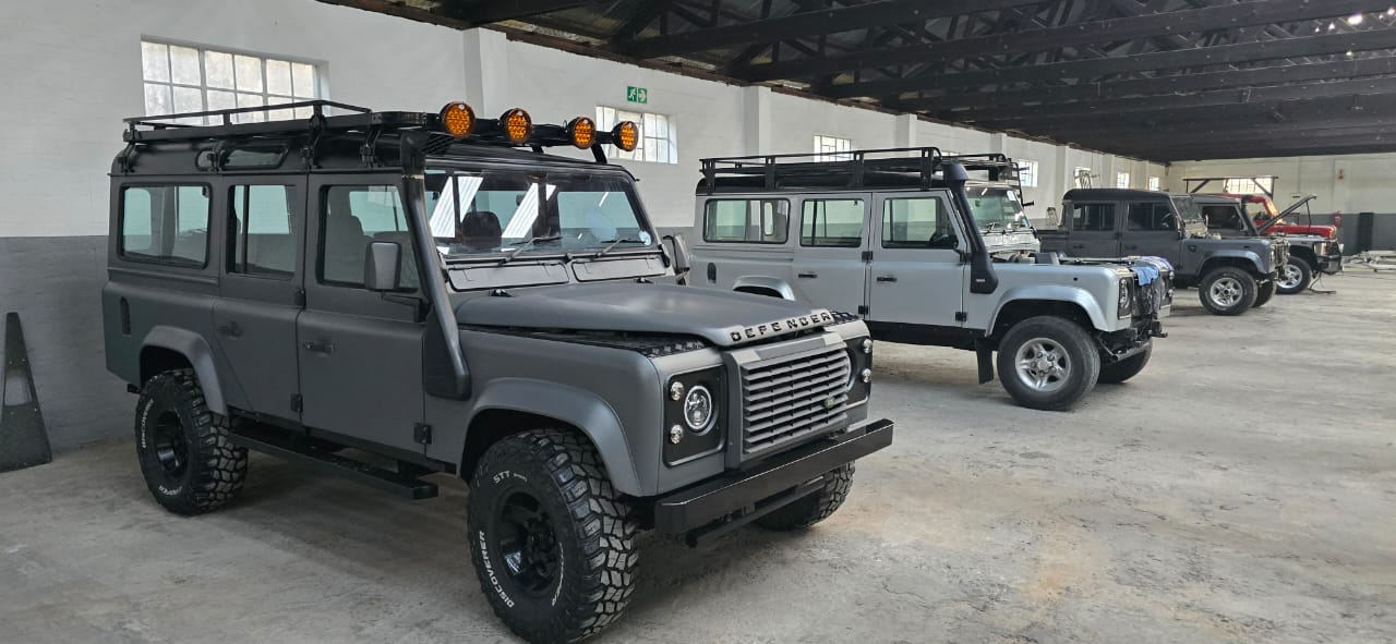 1993 Land Rover Defender - 5