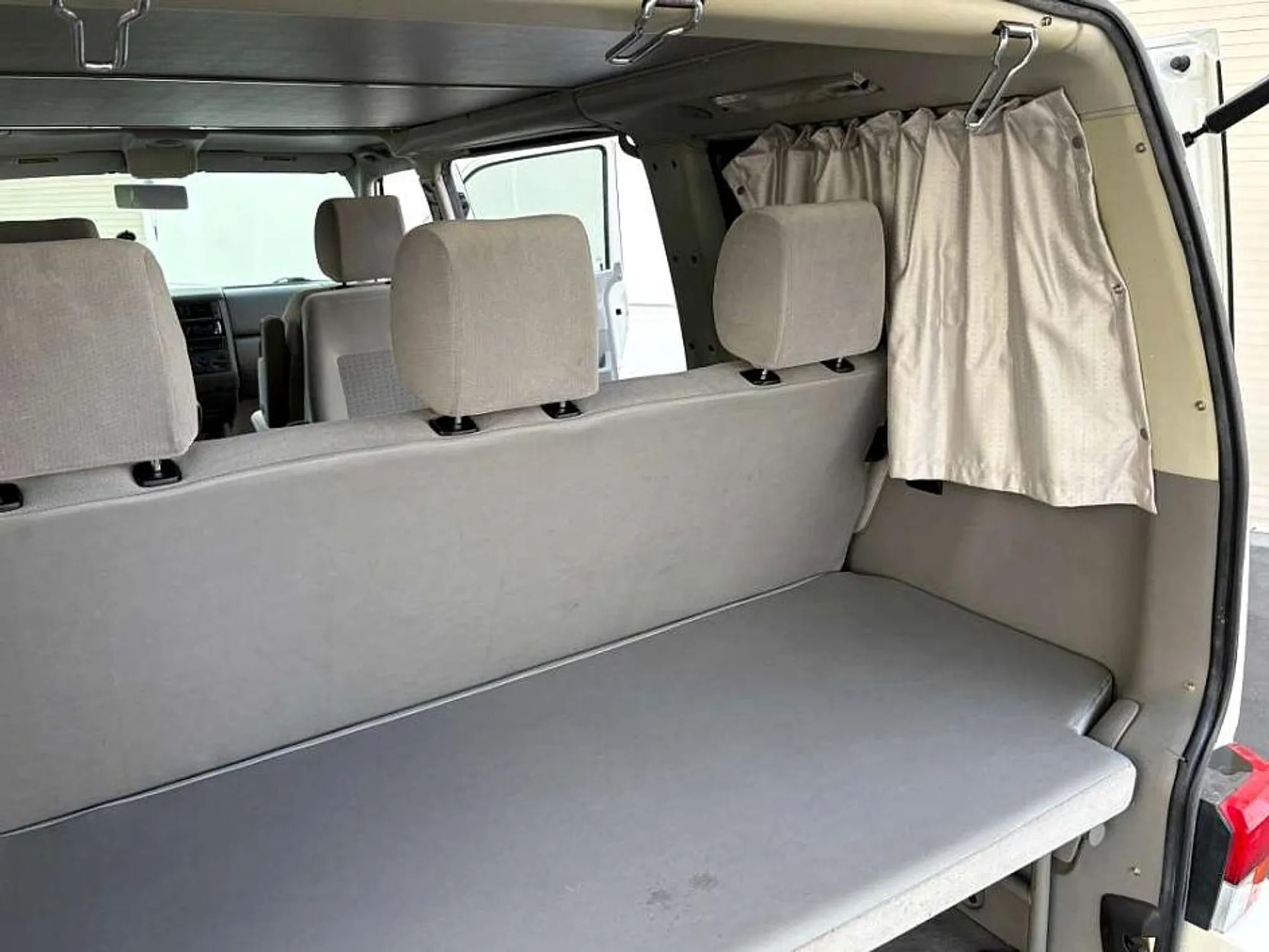 2002 Volkswagen EuroVan Weekender