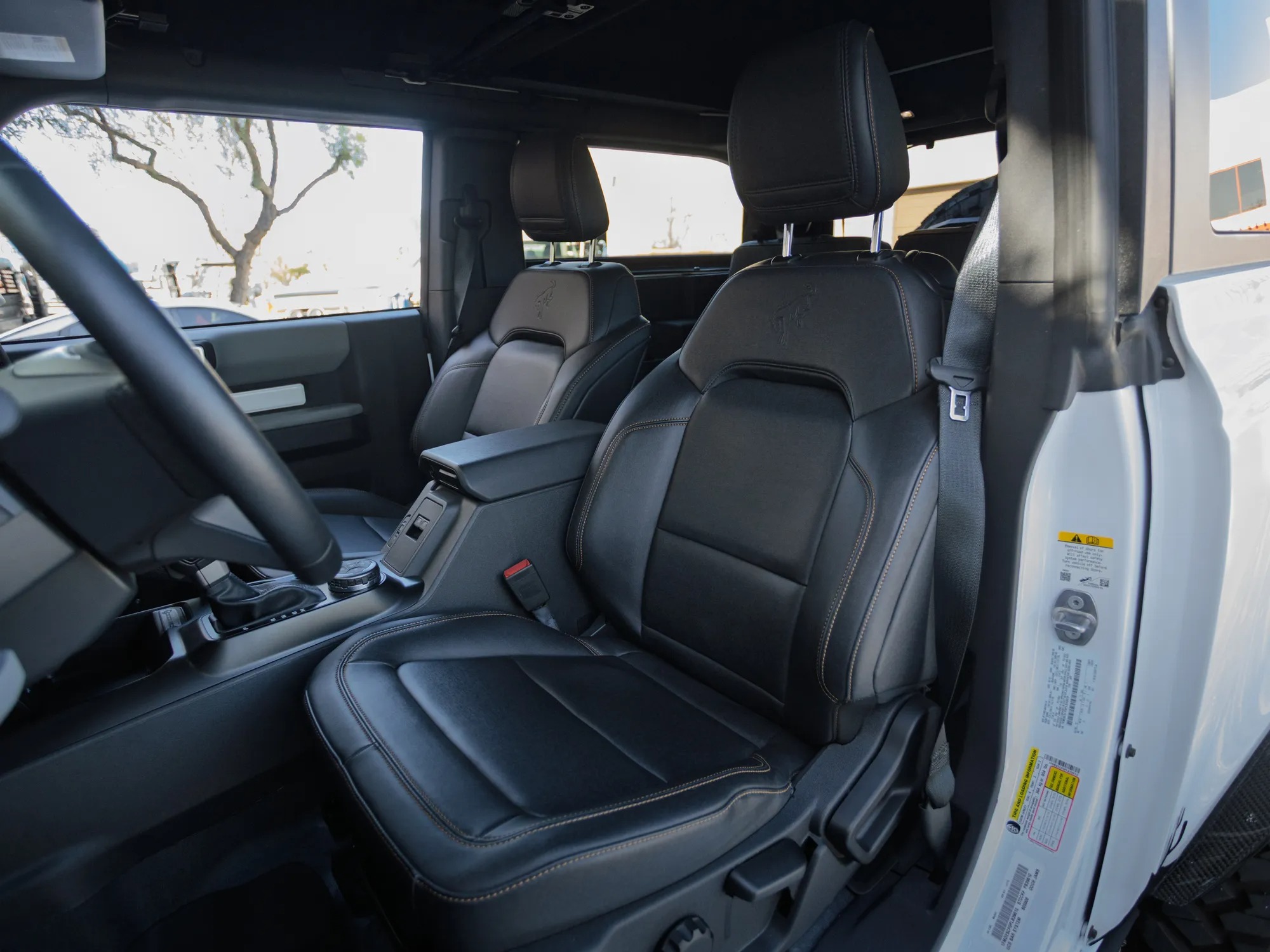 Modified 2023 Ford Bronco Badlands Advanced