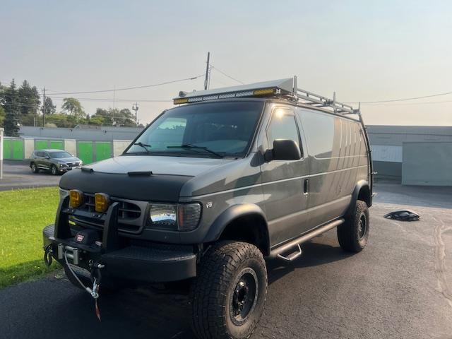  Ford E-Series