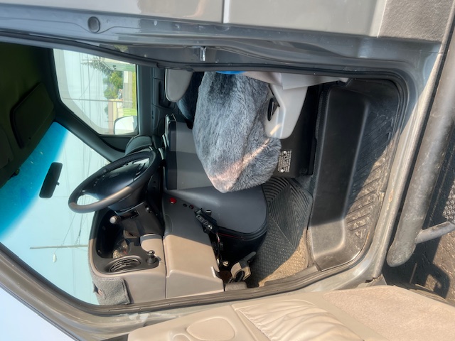 1999 Ford E-350 Super Duty 4x4 Camper