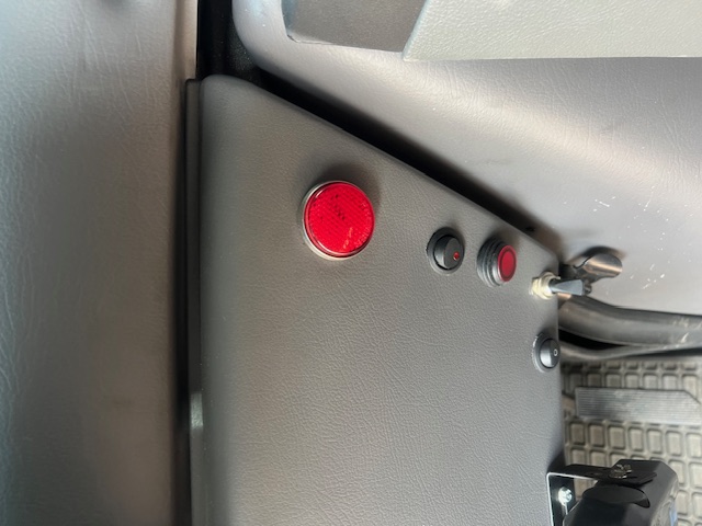 1999 Ford E-350 Super Duty 4x4 Camper