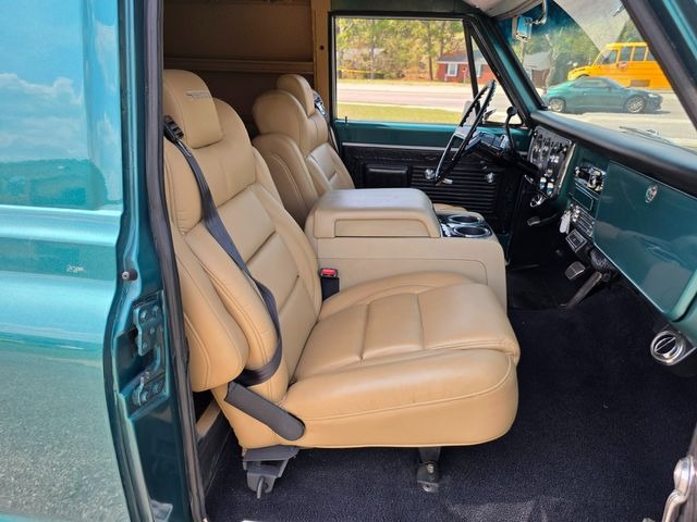 1970 Chevrolet C10 Panel Truck
