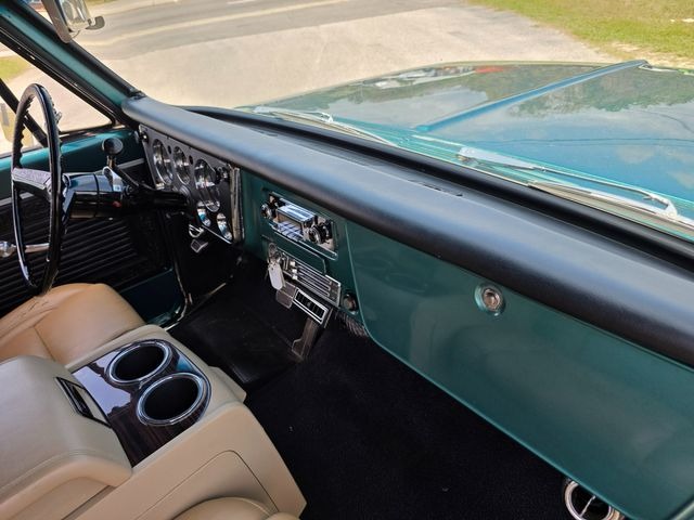 1970 Chevrolet C10 Panel Truck