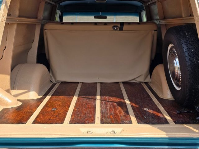 1970 Chevrolet C10 Panel Truck