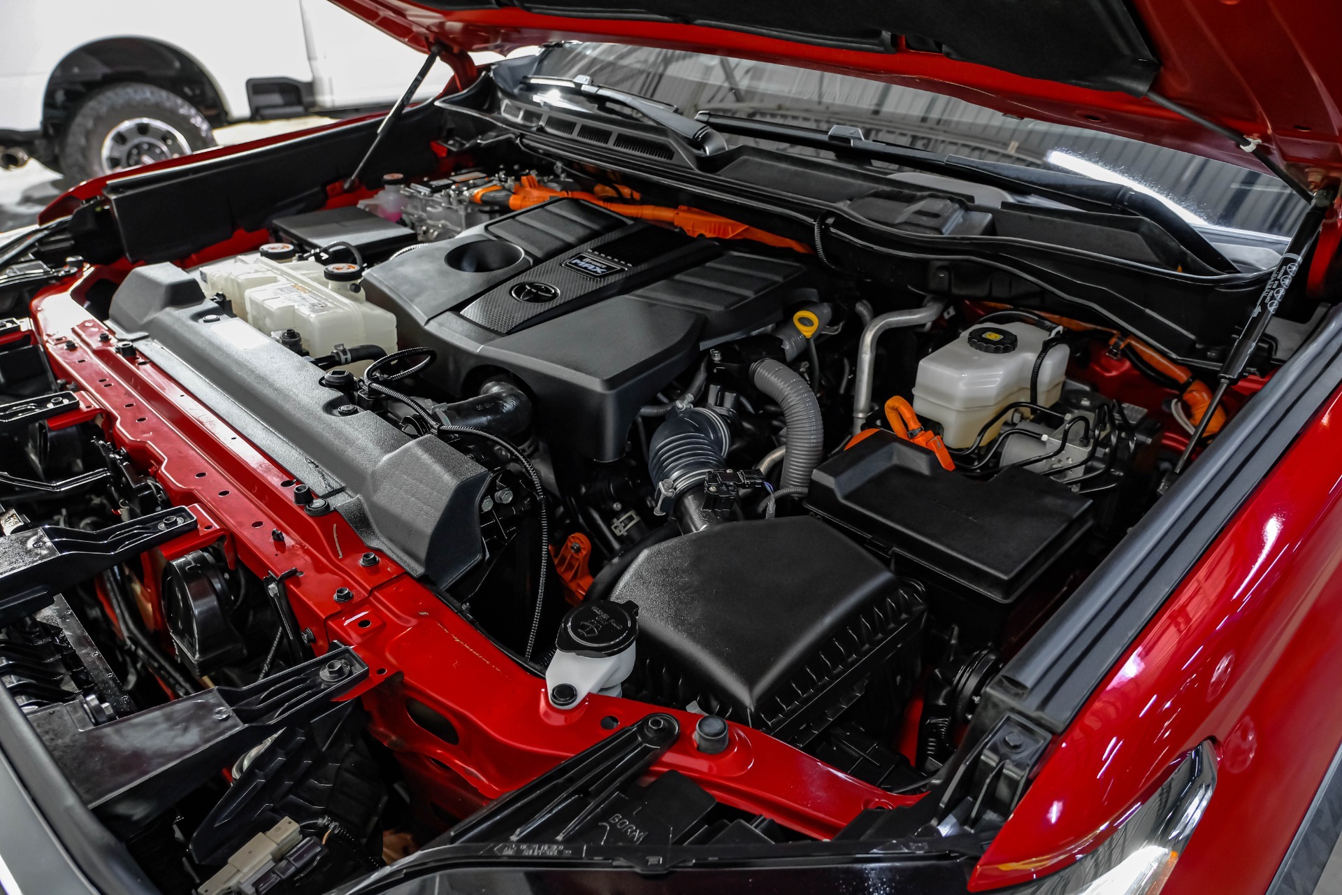 2024 Toyota Tundra Platinum HV